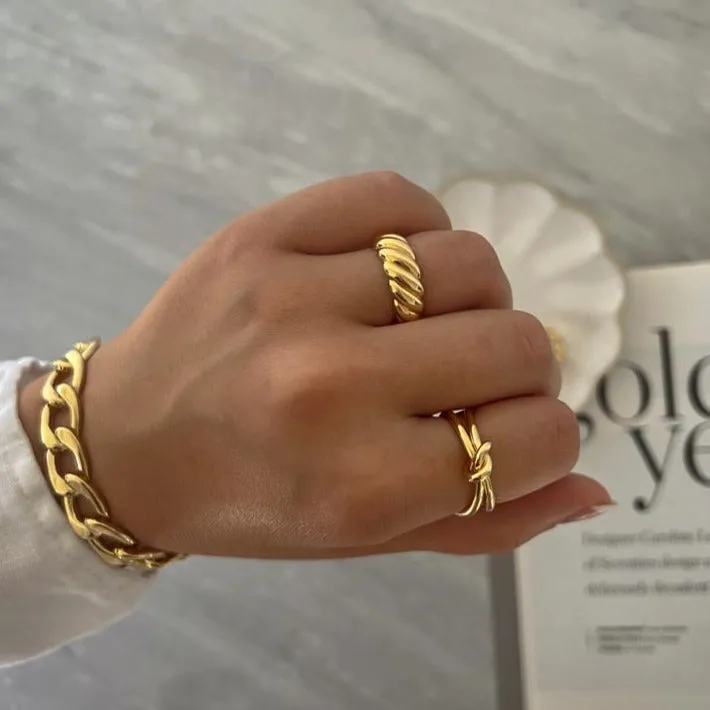 Apollo Croissant Dome Ring