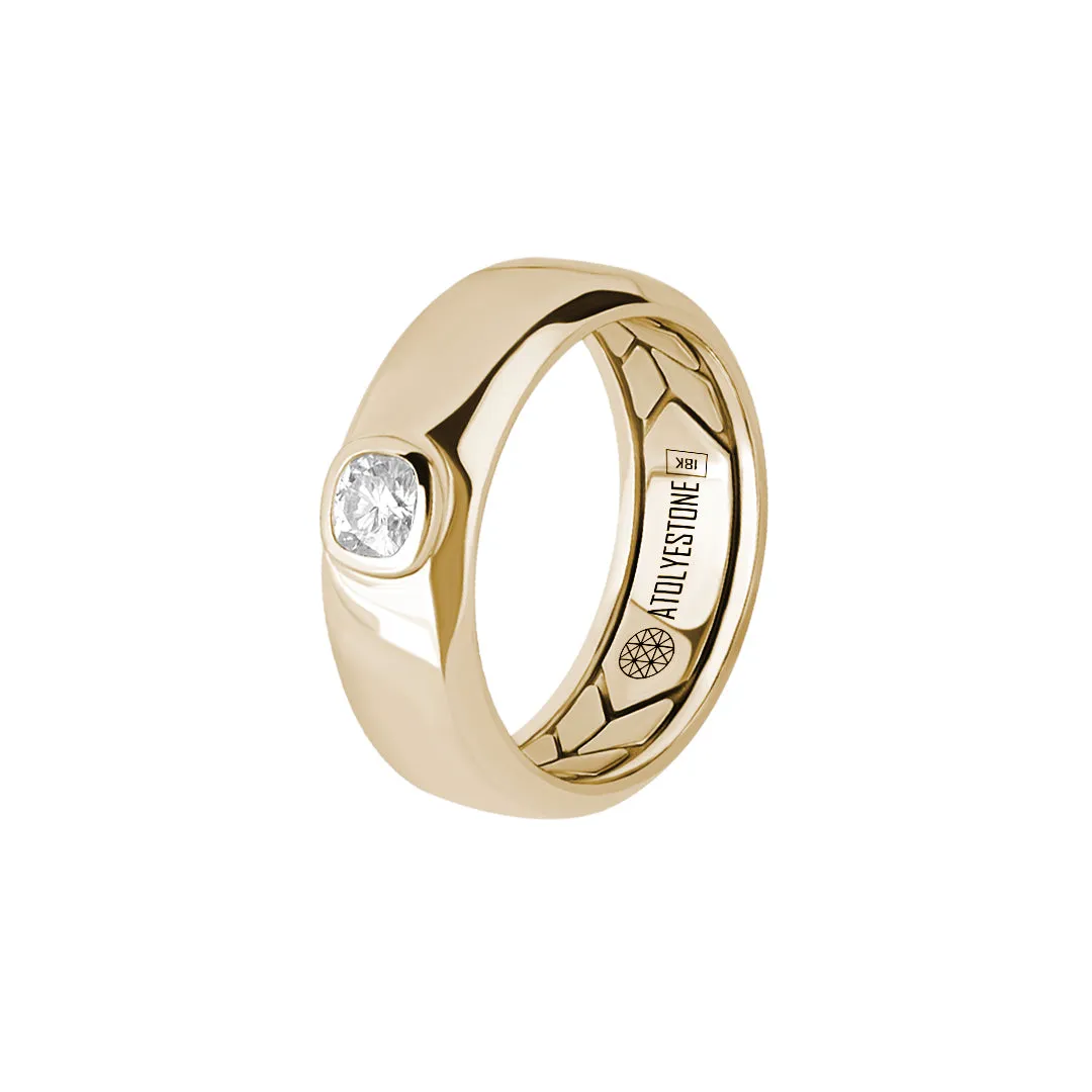 Cushion Moissanite Band Ring in Gold