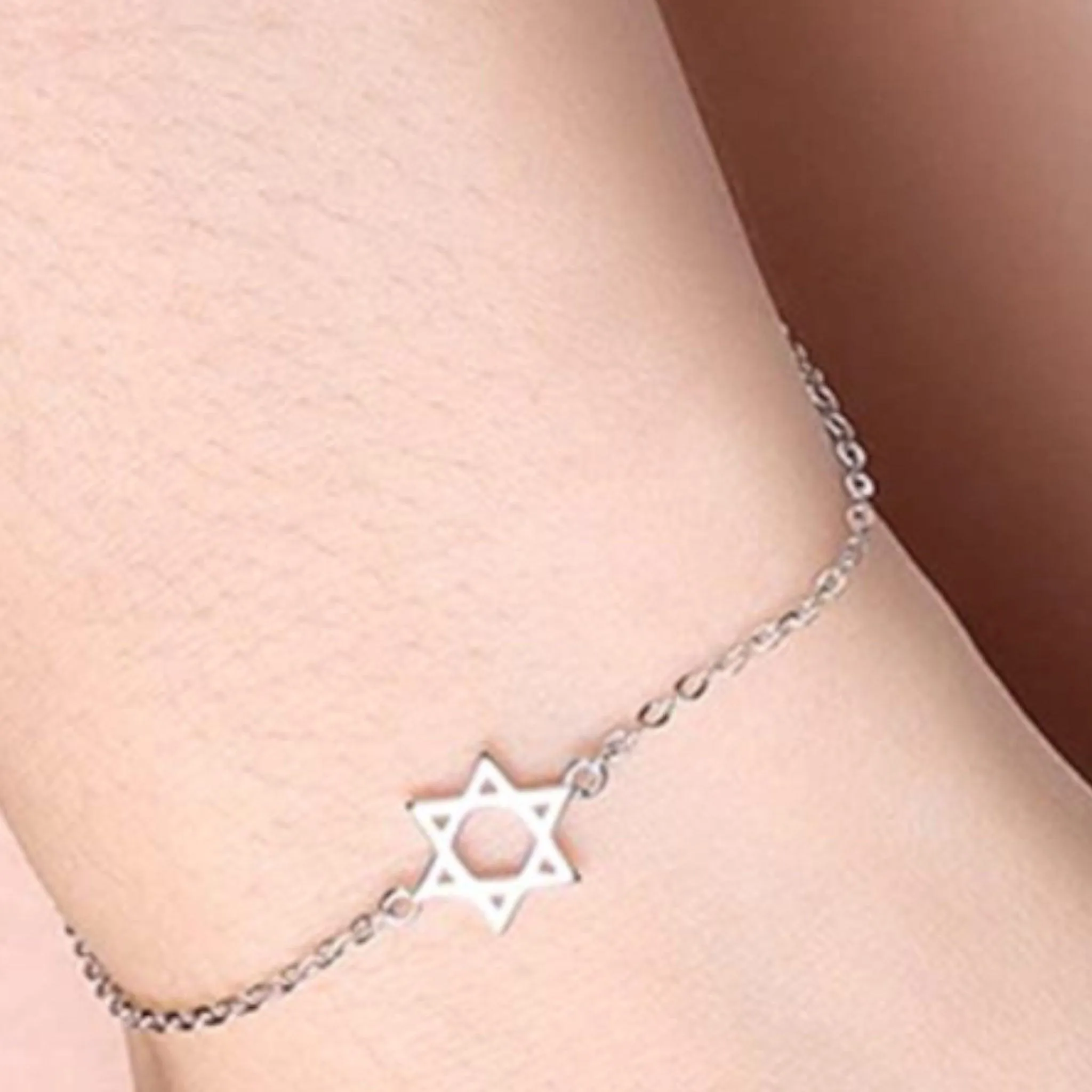 Dainty Star of David Anklet