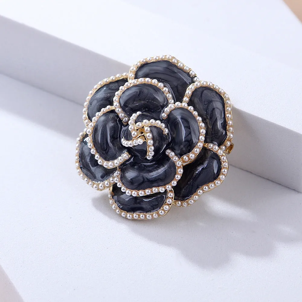 SB337 - Retro Camellia Pearl Brooch