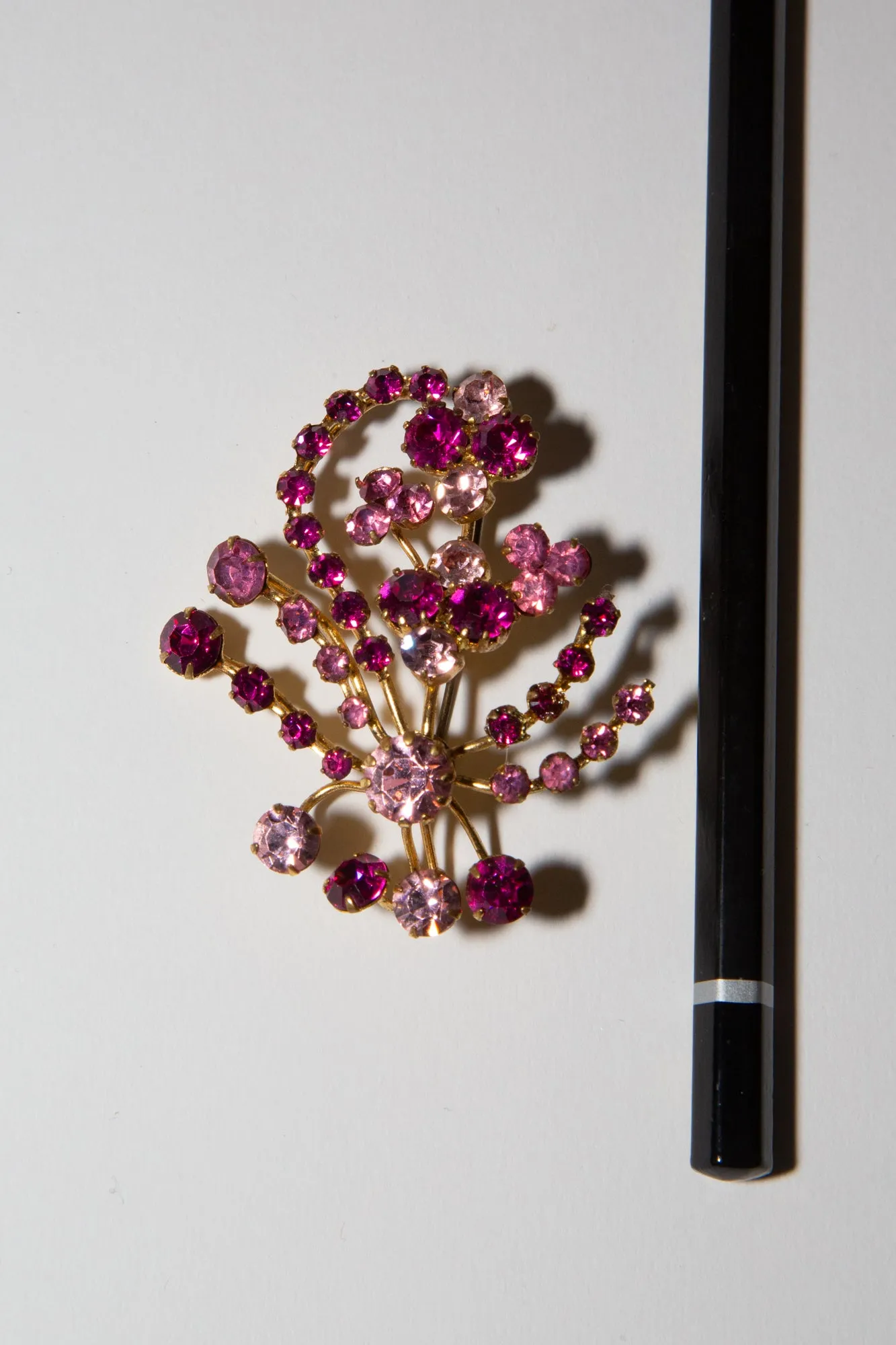 Vintage 1950s Pink Crystal Brooch