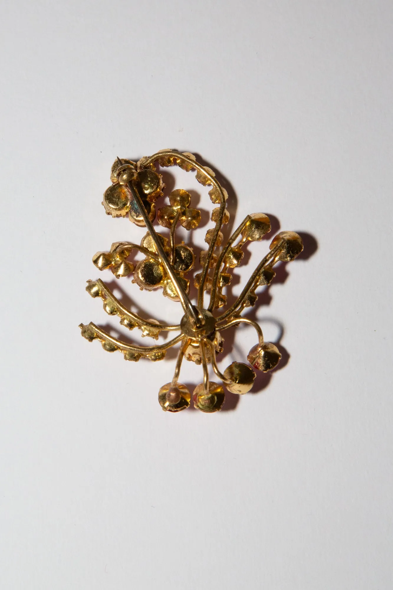 Vintage 1950s Pink Crystal Brooch